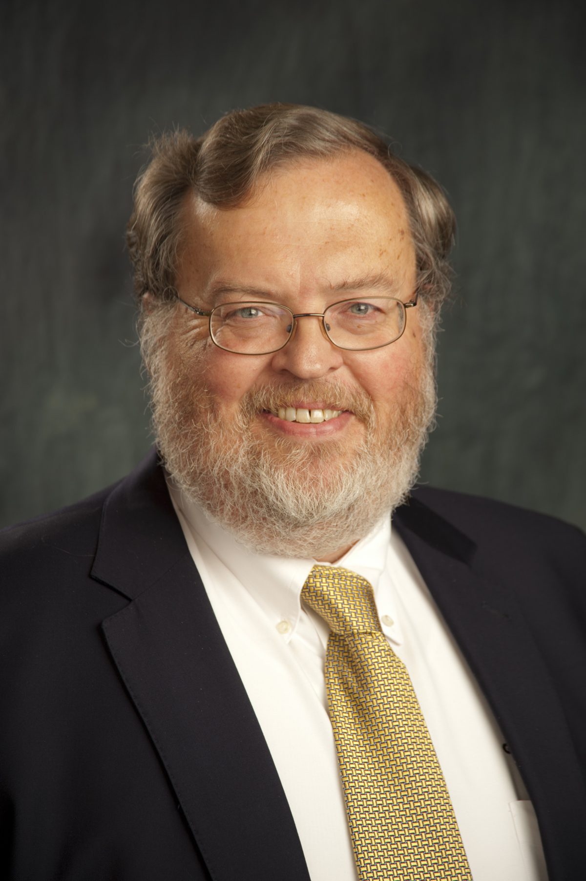 Dennis Folds